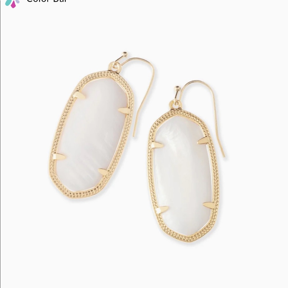 Kendra Scott Danielle drop earrings in white